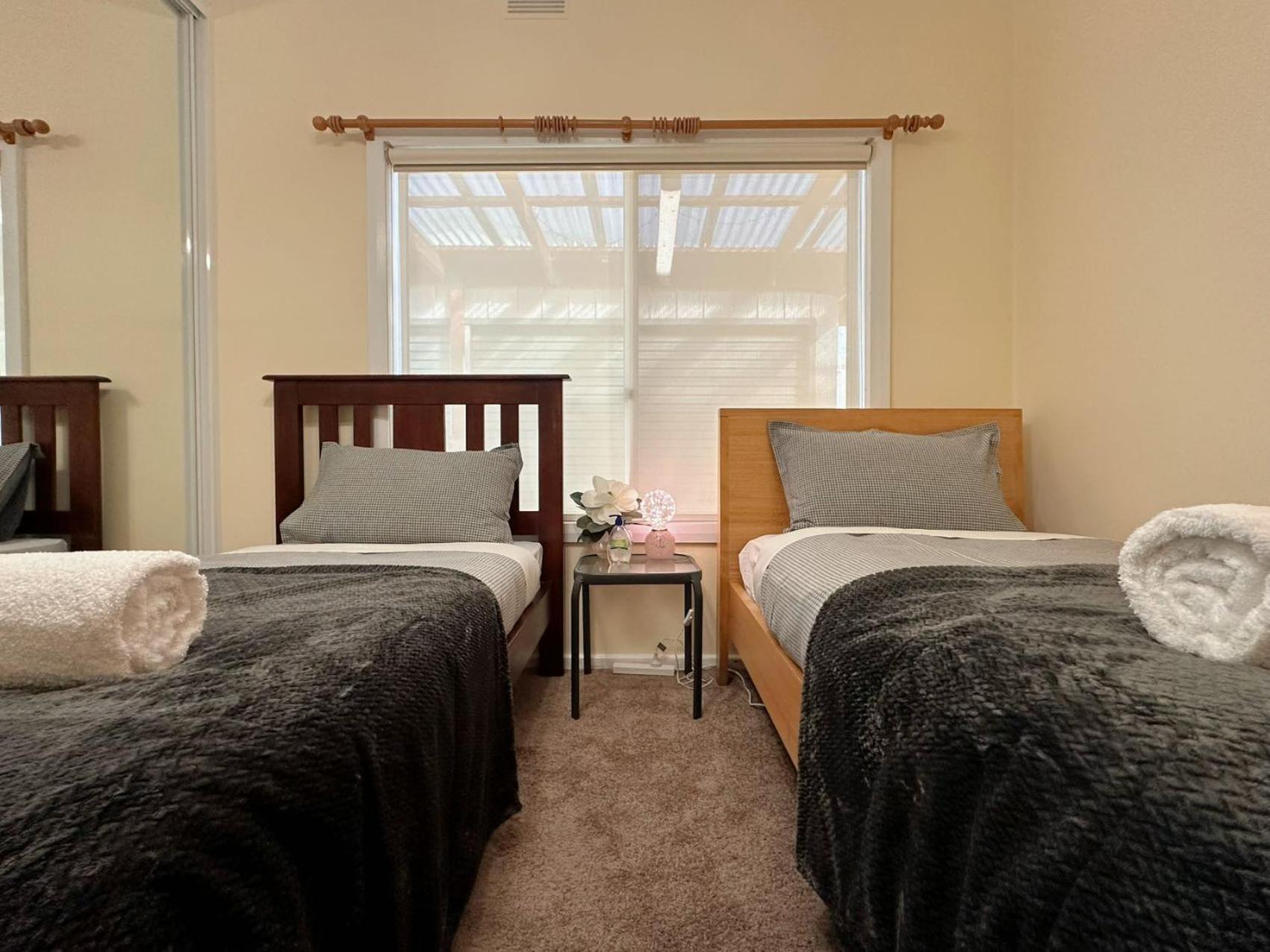Coleman Comfort Hub - Close To City&Air Port Moonah Extérieur photo